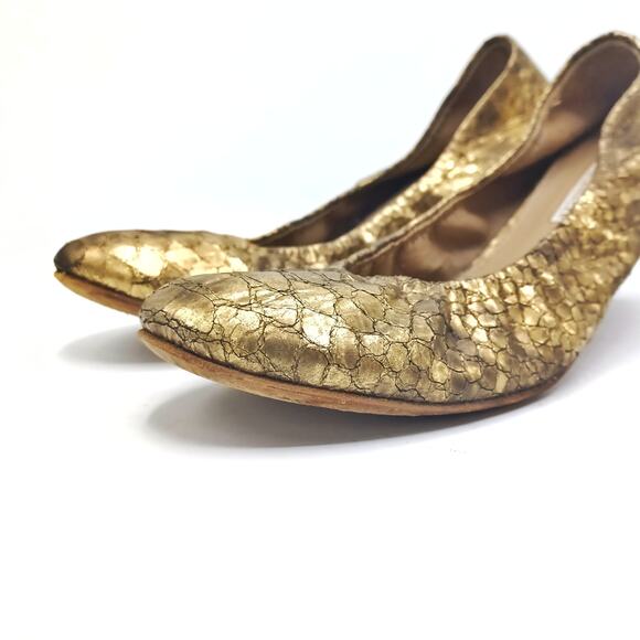 Vera Wang Lavender Ballet Flats | Gold Metallic Snake Leather Made in Italy EUC - Picture 6 of 16